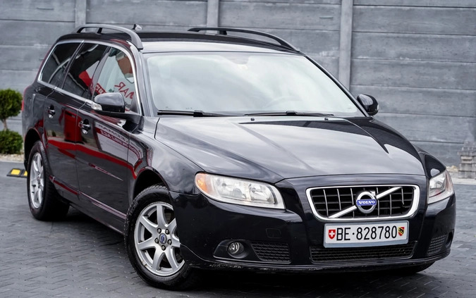 Volvo V70 cena 23900 przebieg: 210000, rok produkcji 2010 z Końskie małe 742